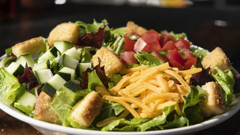 Mixed Greens Salad Price and Nutritions LongHorn Steakhouse Menu